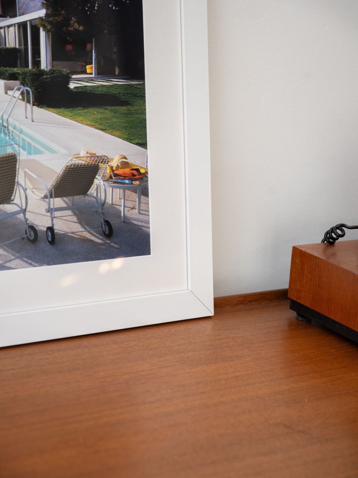 Slim Aarons – Poolside Glamour (1970) Certified Framed archival print