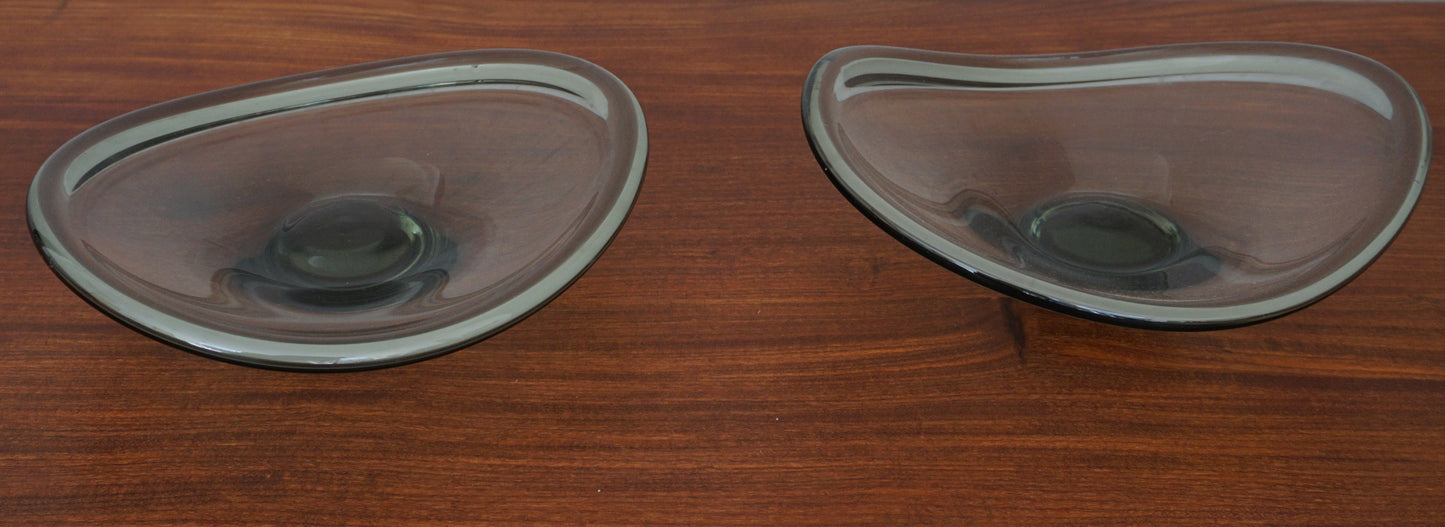 Large sized Glass bowl, by Per Lütken for Holmgaard, Denmark (1962)