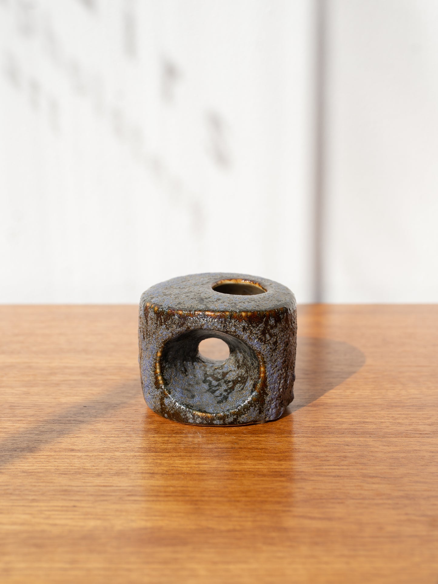 Vest Keramiek Blue 'Chimney' Vase 'RG10' by Van Woerden, (1960s) Holland