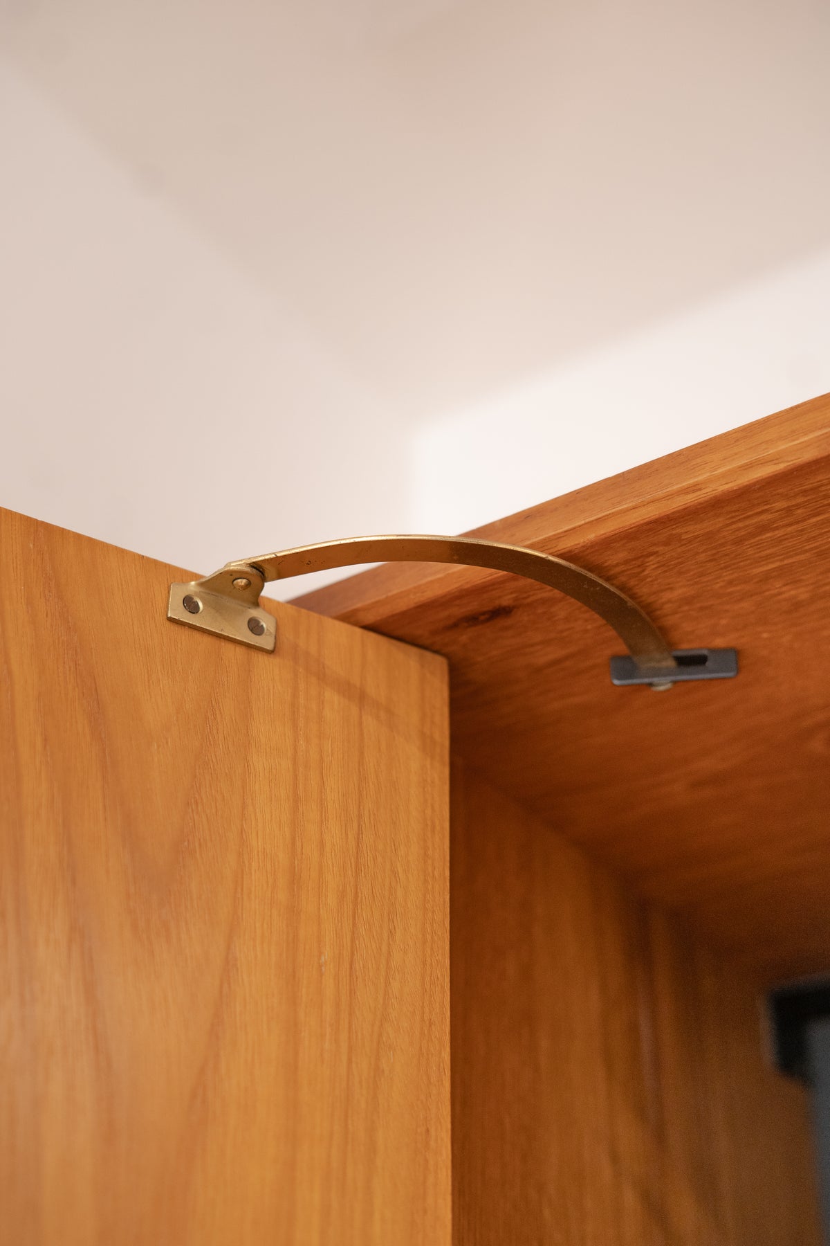 Teak ‘Royal’ system wall unit with Drinks Cabinet and Storage Cabinet by Poul Cadovius for Cado