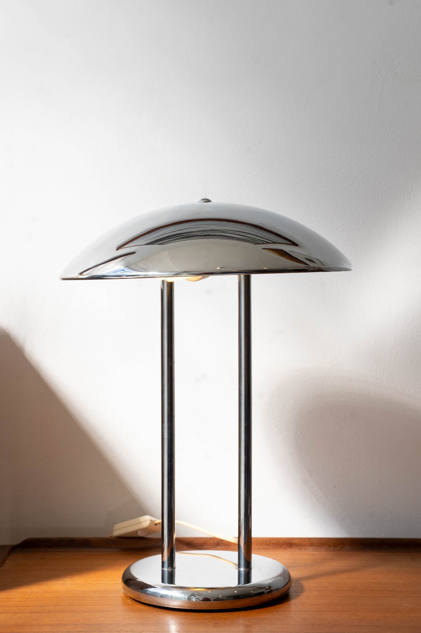 Chrome Mushroom Table Lamp by Robert Sonneman For IKEA, (1980s) USA