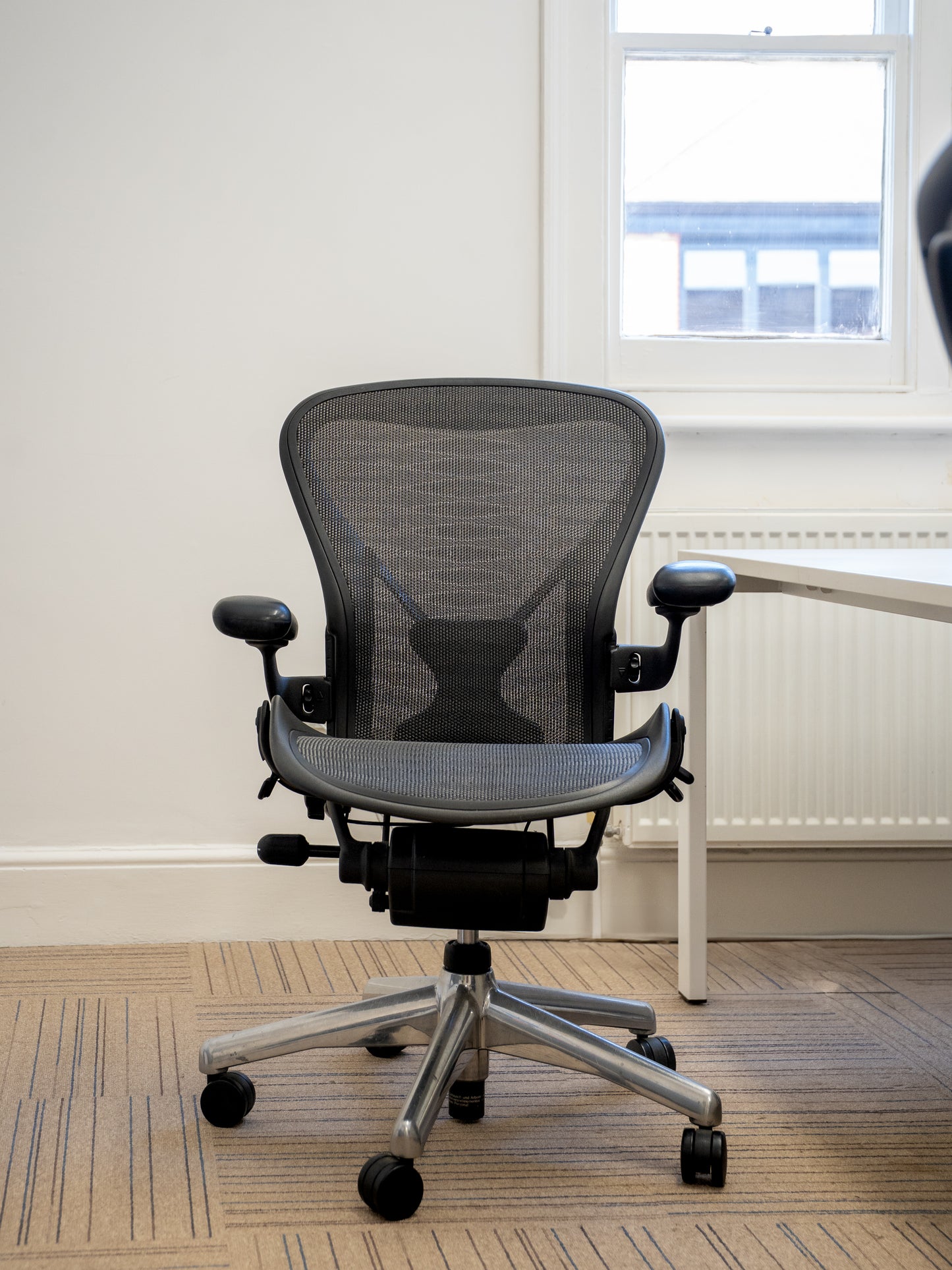 Aeron Desk Chair by Herman Miller, MK2/Posturefit (1990s) - 4 available
