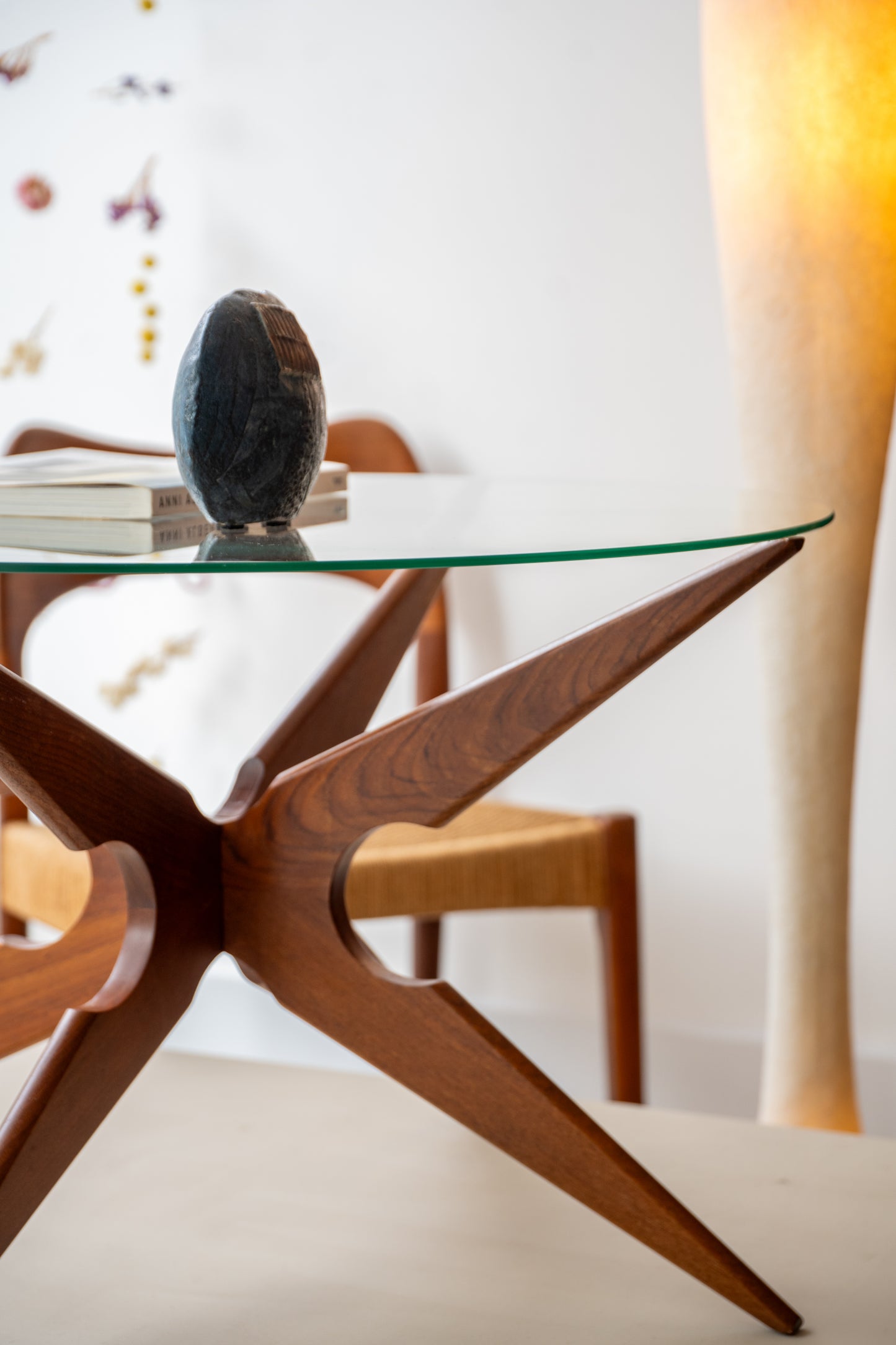 Vladimir Kagan for Sika Møbler – Spider-Legged Coffee Table in Teak (1960s)