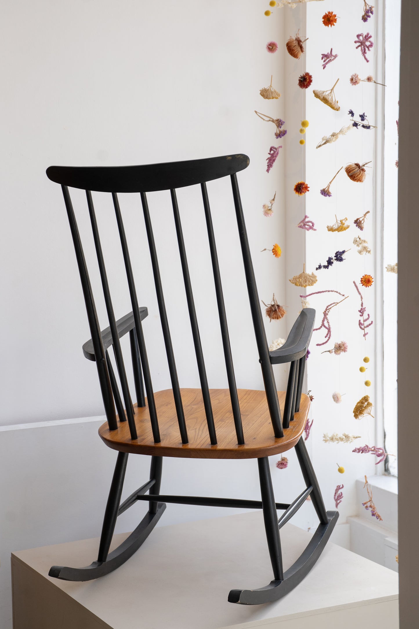 Ebonised & Beech Rocking Chair by Yrjö Ilmari Tapiovaara for Asko, (1950s) Finland