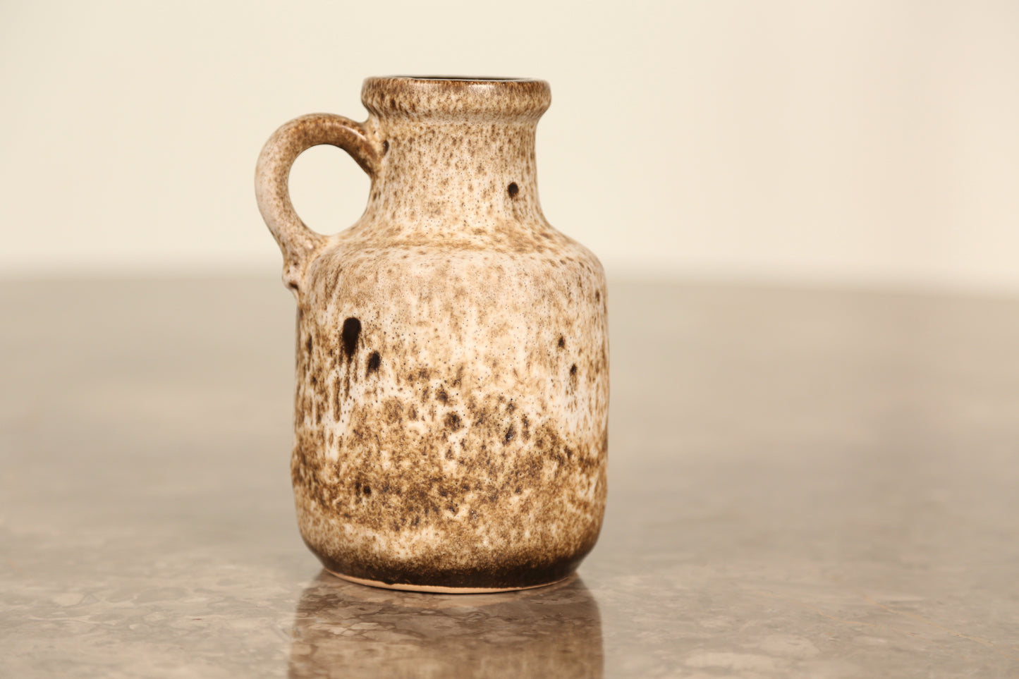 West German Fat Lava vase with single handle (1960s)