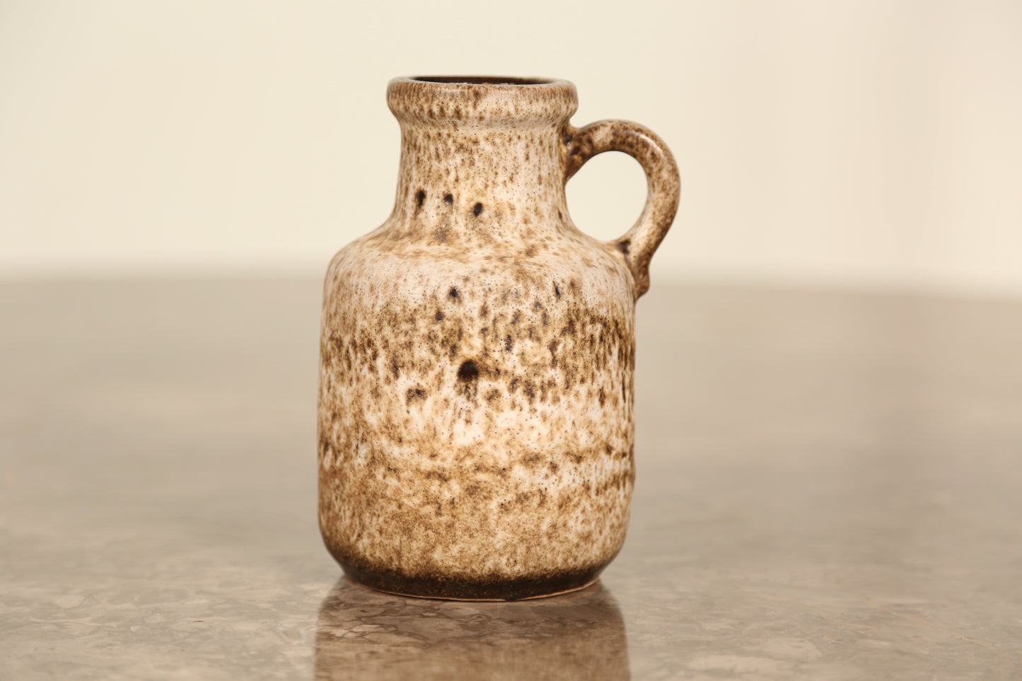 West German Fat Lava vase with single handle (1960s)
