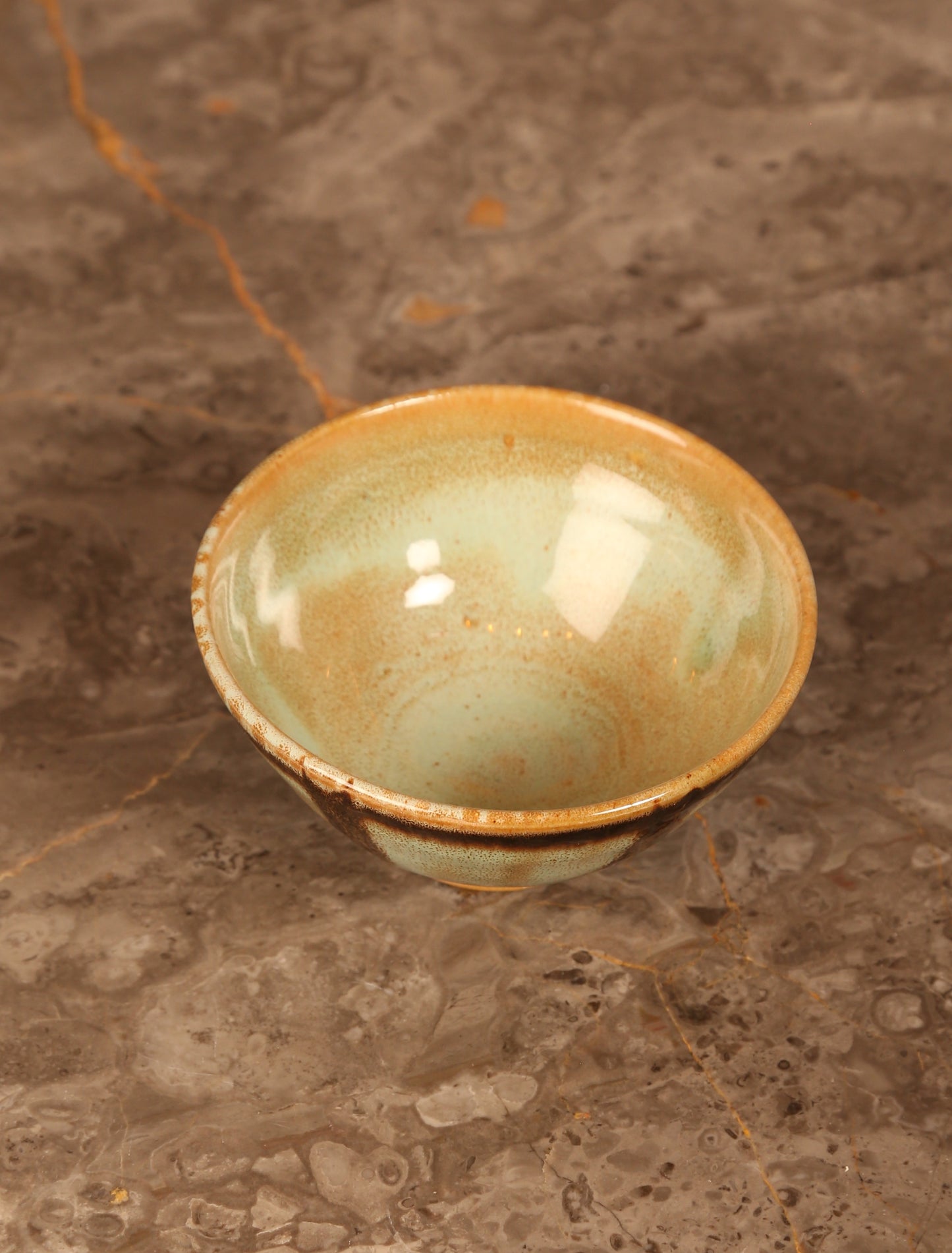 Small studio pottery bowl by Coldstone Pottery, Cotswolds, UK