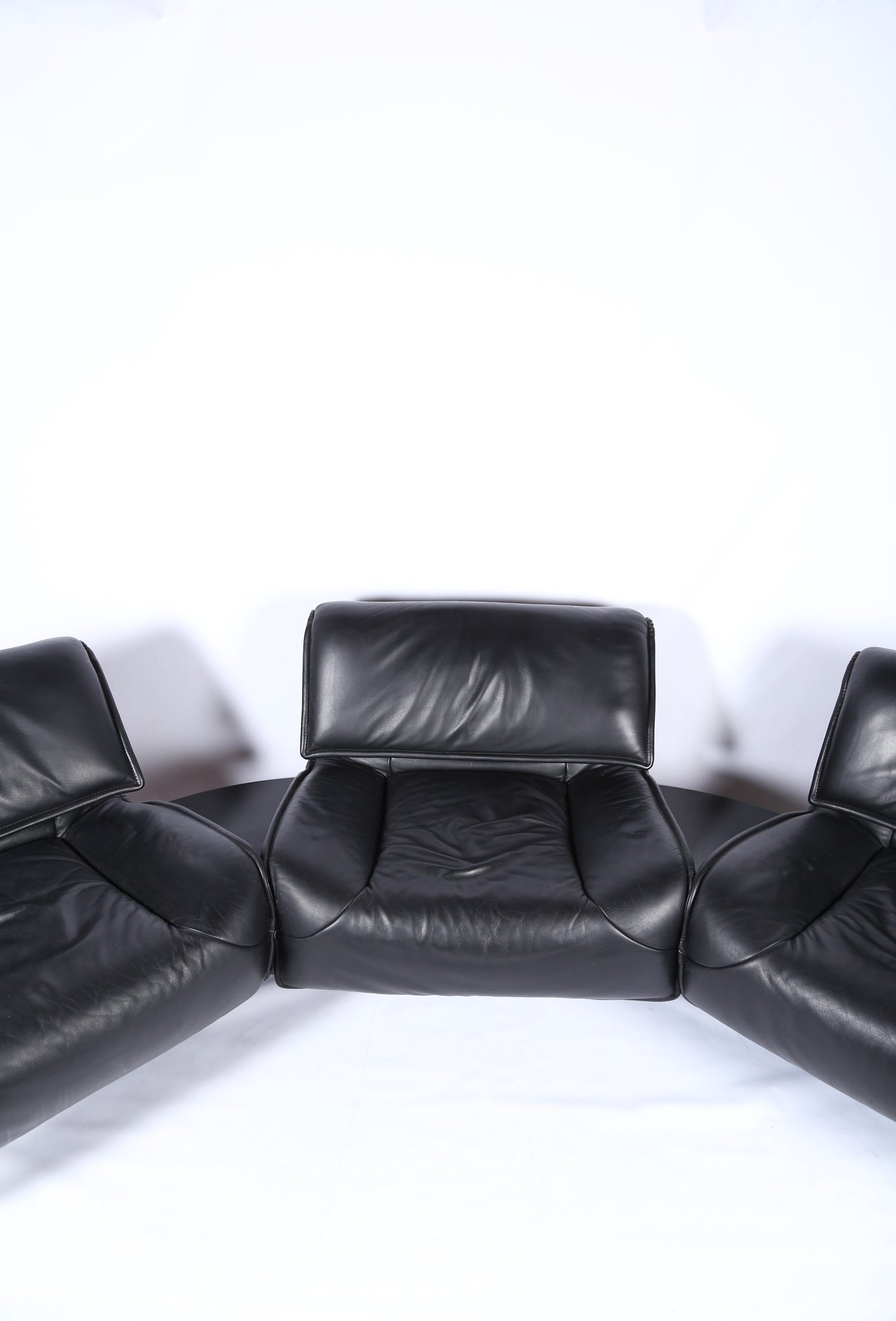 Veranda recliner by Vico Magistretti for Cassina (1980s) Italy - 2 available