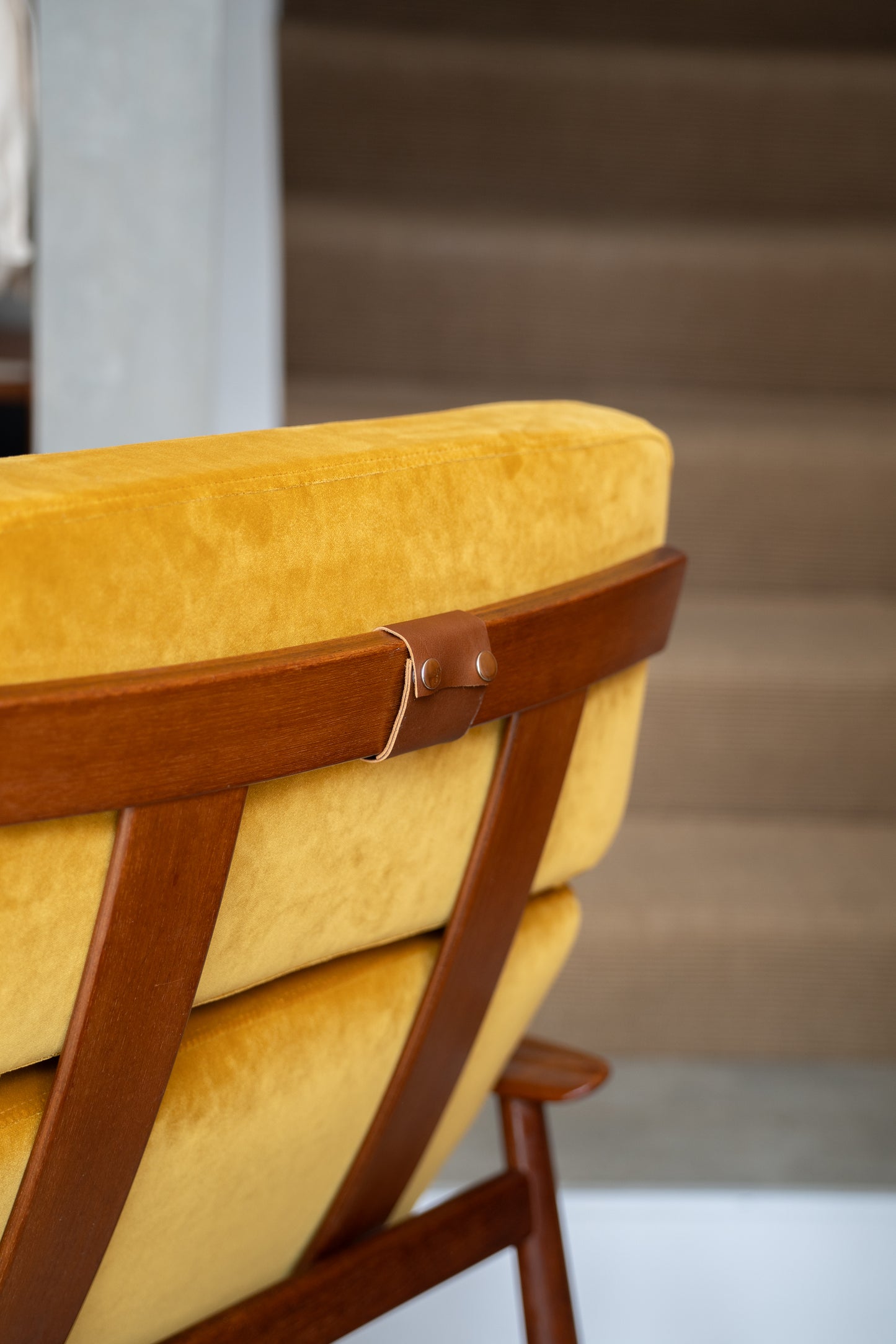 Model FD-164 reclining Armchair by Arne Vodder for France & Son