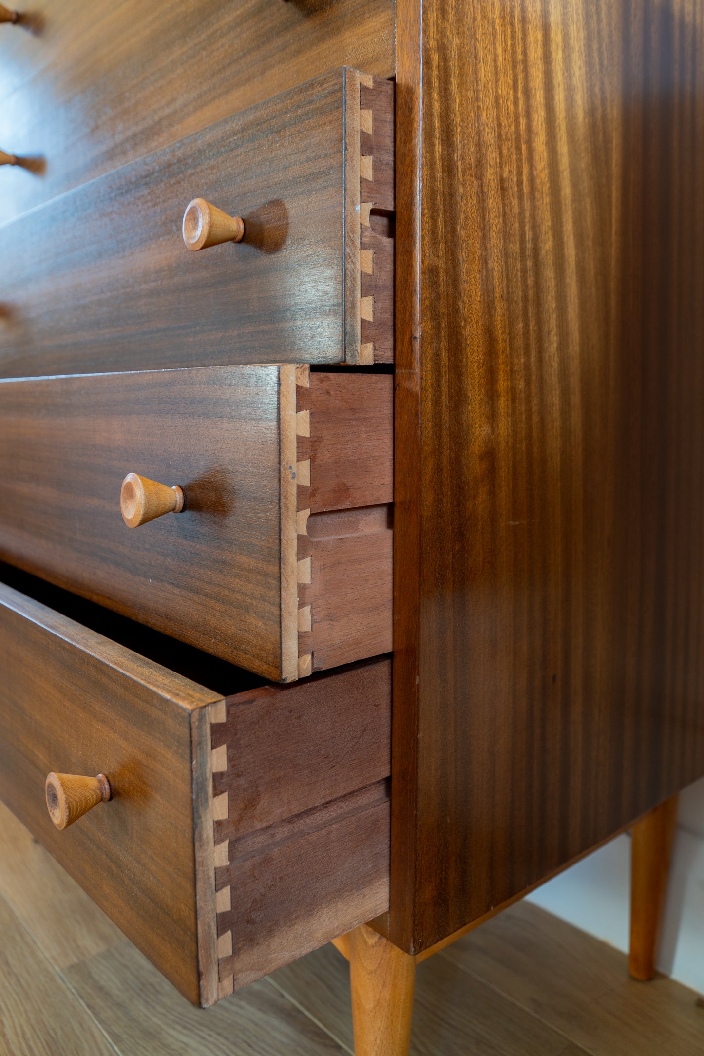 1950s Walnut and Beech chest of Drawers by Kandya (1960s) UK chest
