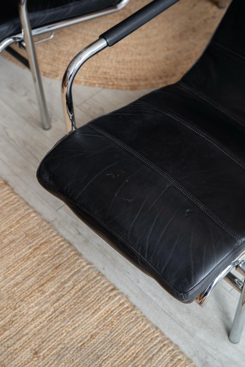 Pair of Genni Armchairs and Footstool, by Gabriele Mucchi for Zanota
