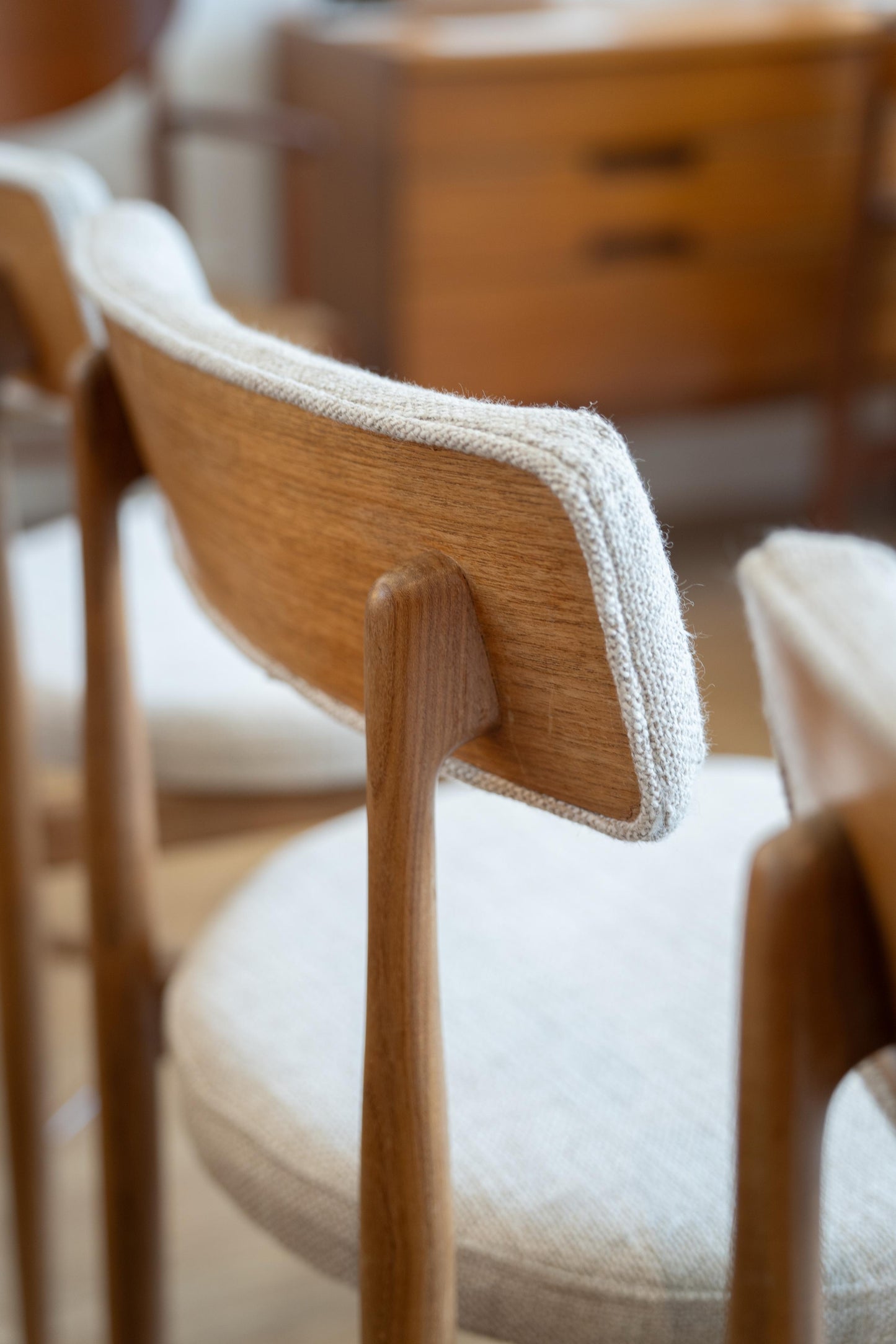 Upholstery of 6 Fresco Dining chairs for Jackie Falconer