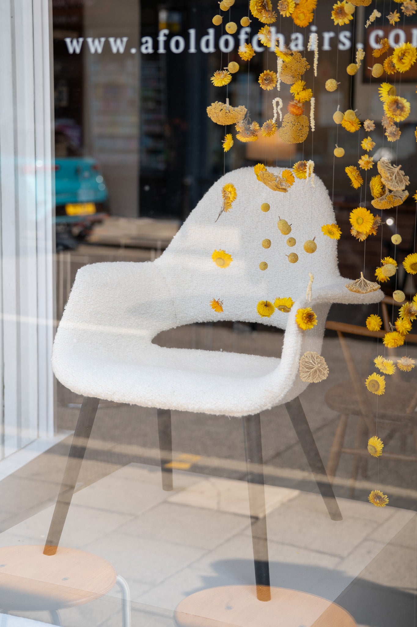 White ‘Organic' Highback Reading Chair by Charles Eames & Eero Saarinen for Vitra