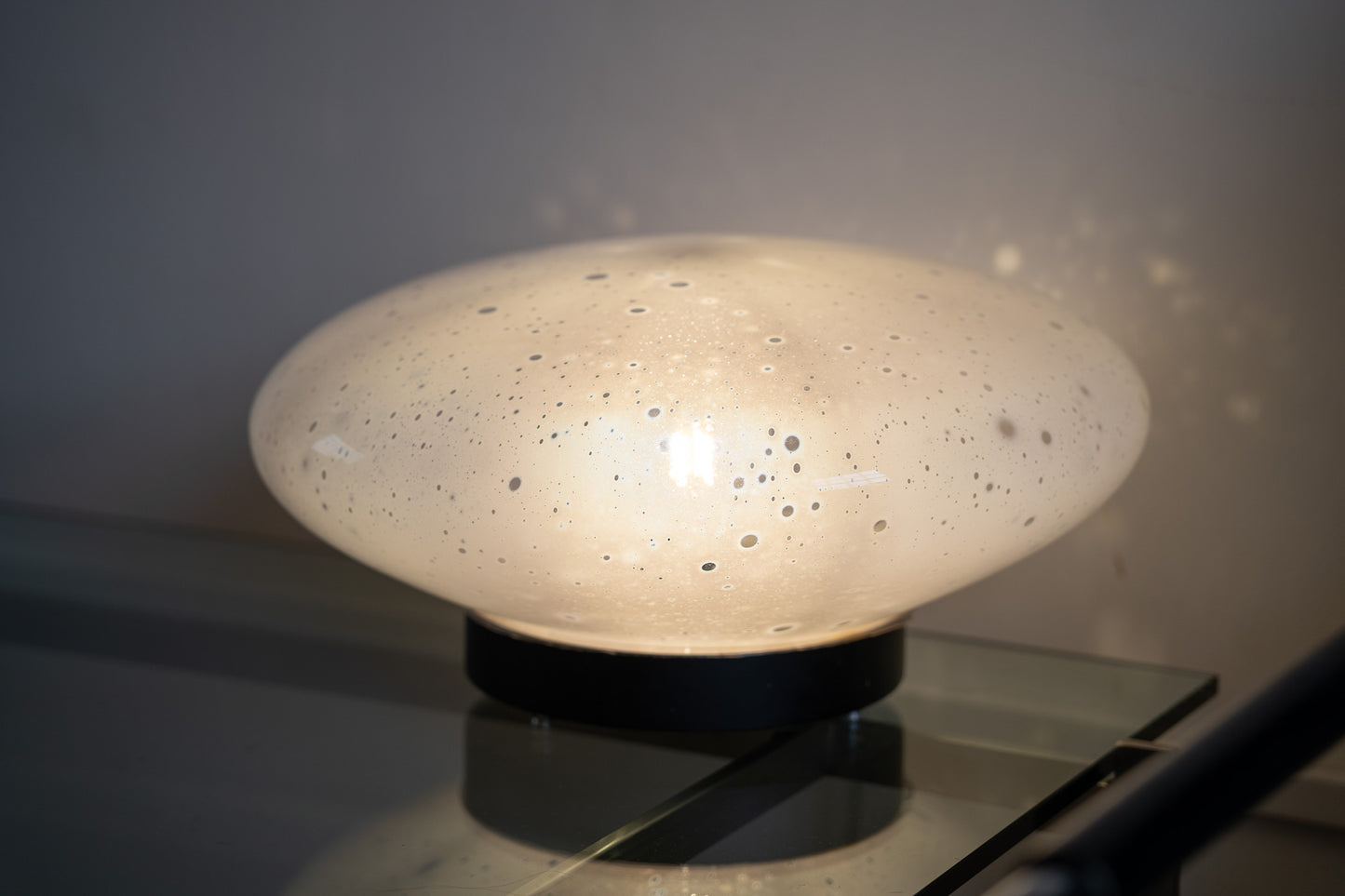 A Murano Bullicante glass lamp in pale pink, Italy, c.1960s