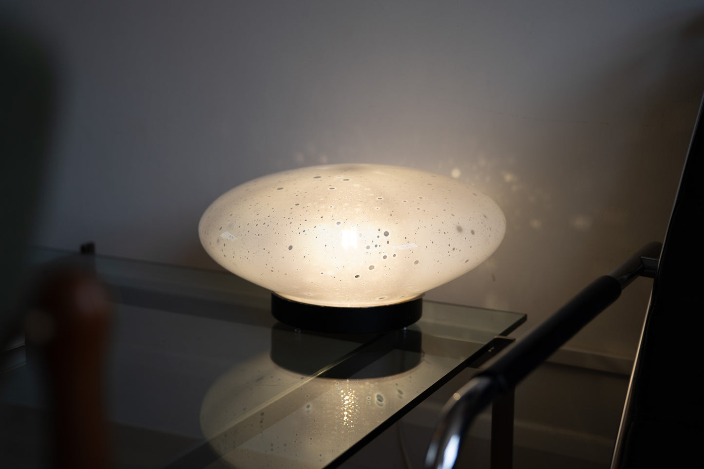 A Murano Bullicante glass lamp in pale pink, Italy, c.1960s