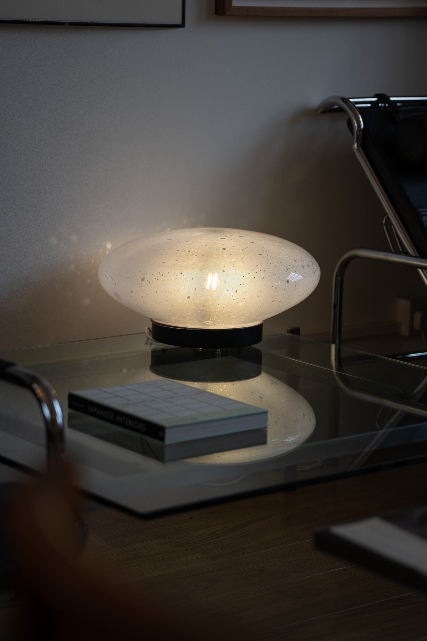 A Murano Bullicante glass lamp in pale pink, Italy, c.1960s