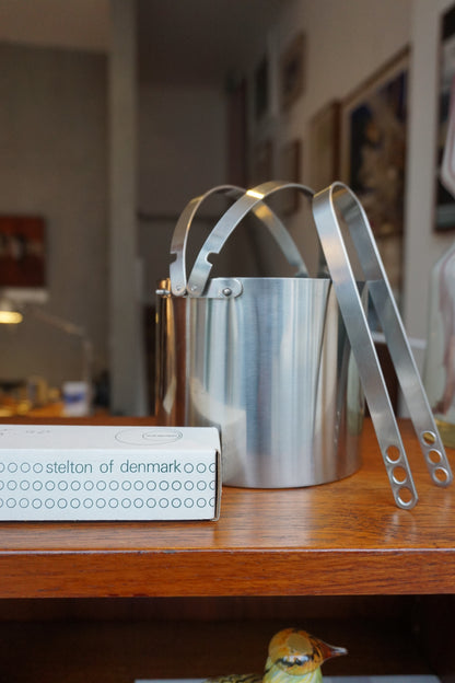 Cylinda-Line Ice Bucket (with Original Tongs in Packaging) by Arne Jacobsen for Stelton (1960s) Denmark