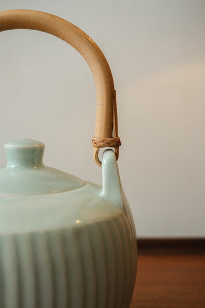 Porcelain Teapot (Celadon Glaze) by David Leach for Lowerdown Pottery, UK 1990