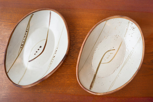 Studio Pottery Charger/Bowl by Michael Cardew at Wenford Bridge, (1960s) UK
