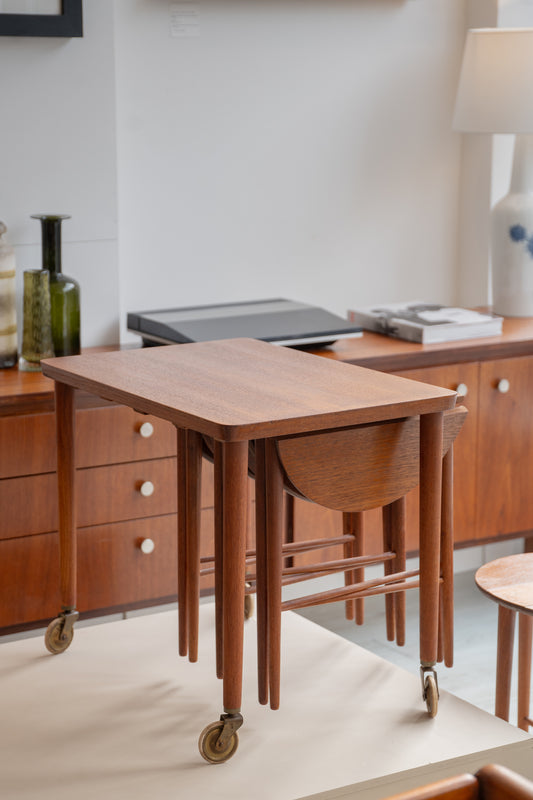Poul Hundevad for Novy Domov, Teak Nesting Tables, (1960s) Czechoslovakia
