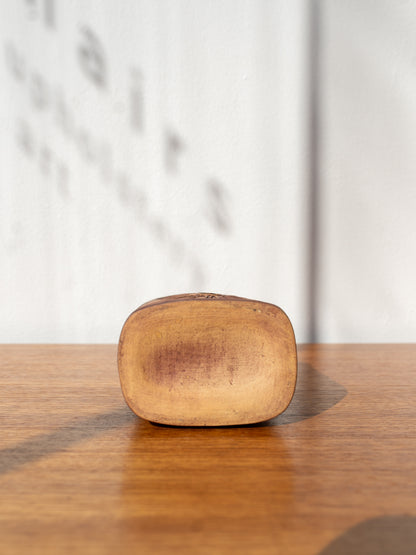 Bob Dawe Pottery Studio 'Wrap Around' Stoneware Vase, (1960s) UK
