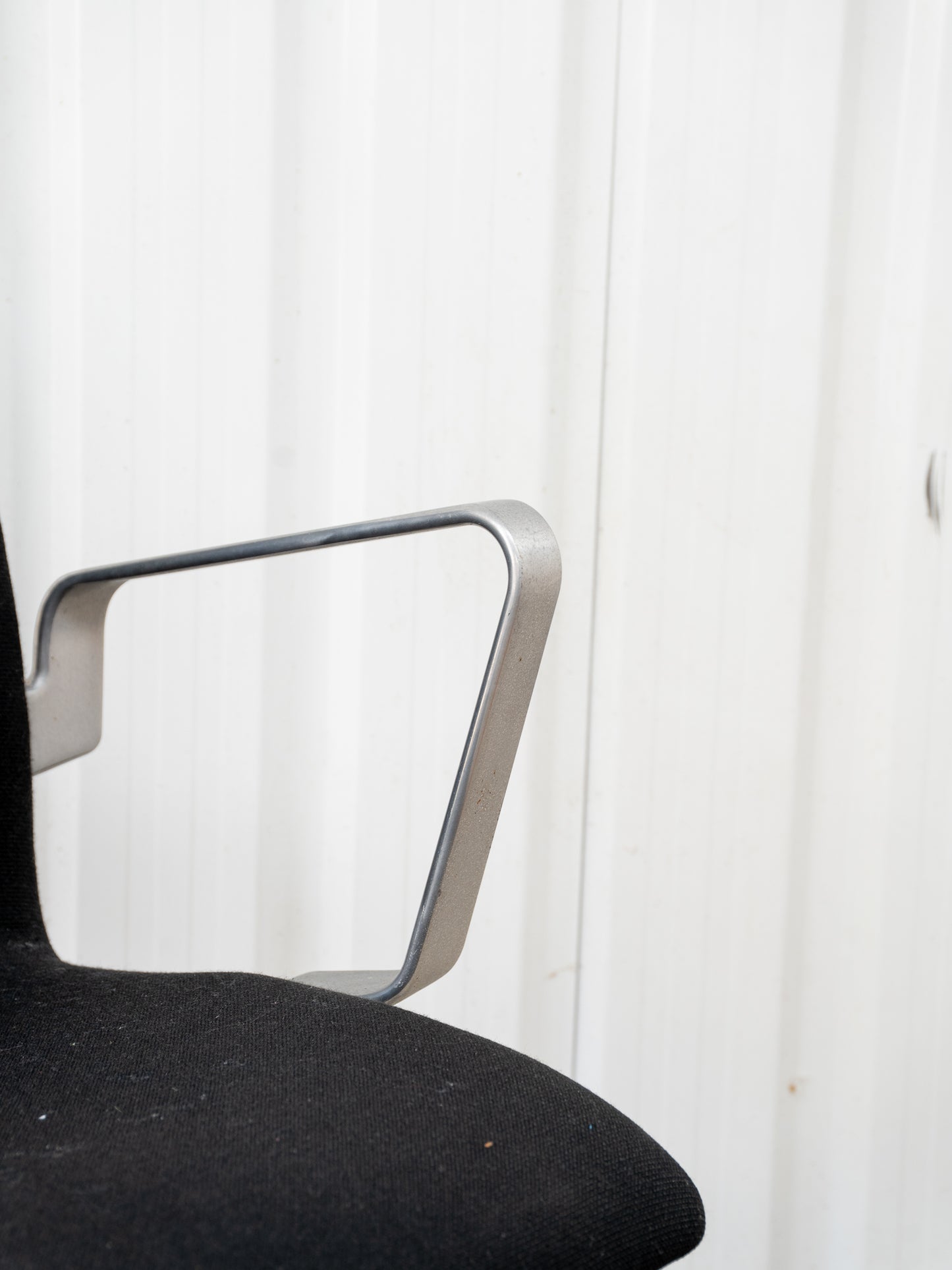 Set of 5 Oxford chairs by Arne Jacobsen