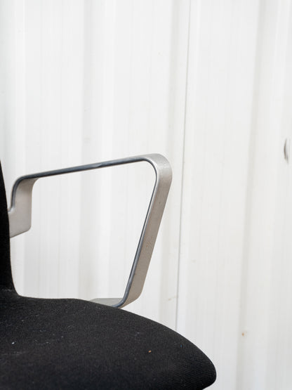 Set of 5 Oxford chairs by Arne Jacobsen