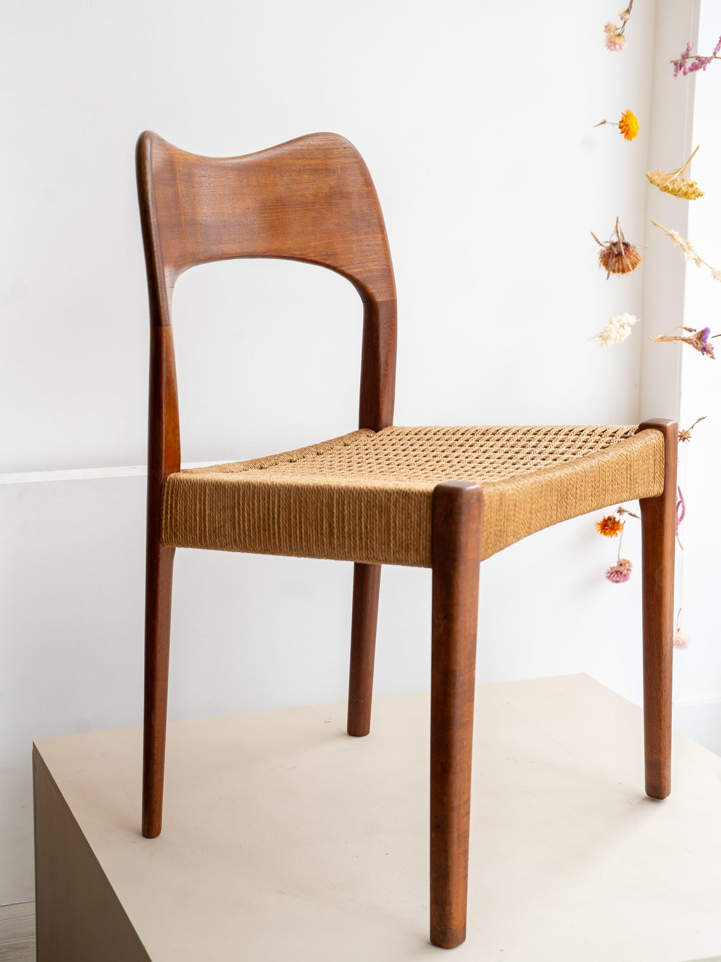 Teak and Paper Cord Dining Chair by Arne Hovmand Olsen for Mogens Kold, (1950/60s) Denmark