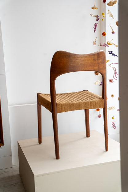 Teak and Paper Cord Dining Chair by Arne Hovmand Olsen for Mogens Kold, (1950/60s) Denmark