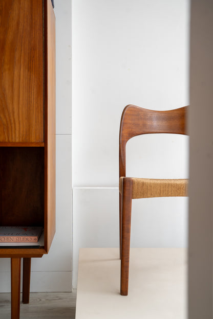Teak and Paper Cord Dining Chair by Arne Hovmand Olsen for Mogens Kold, (1950/60s) Denmark