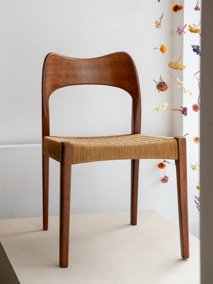 Teak and Paper Cord Dining Chair by Arne Hovmand Olsen for Mogens Kold, (1950/60s) Denmark