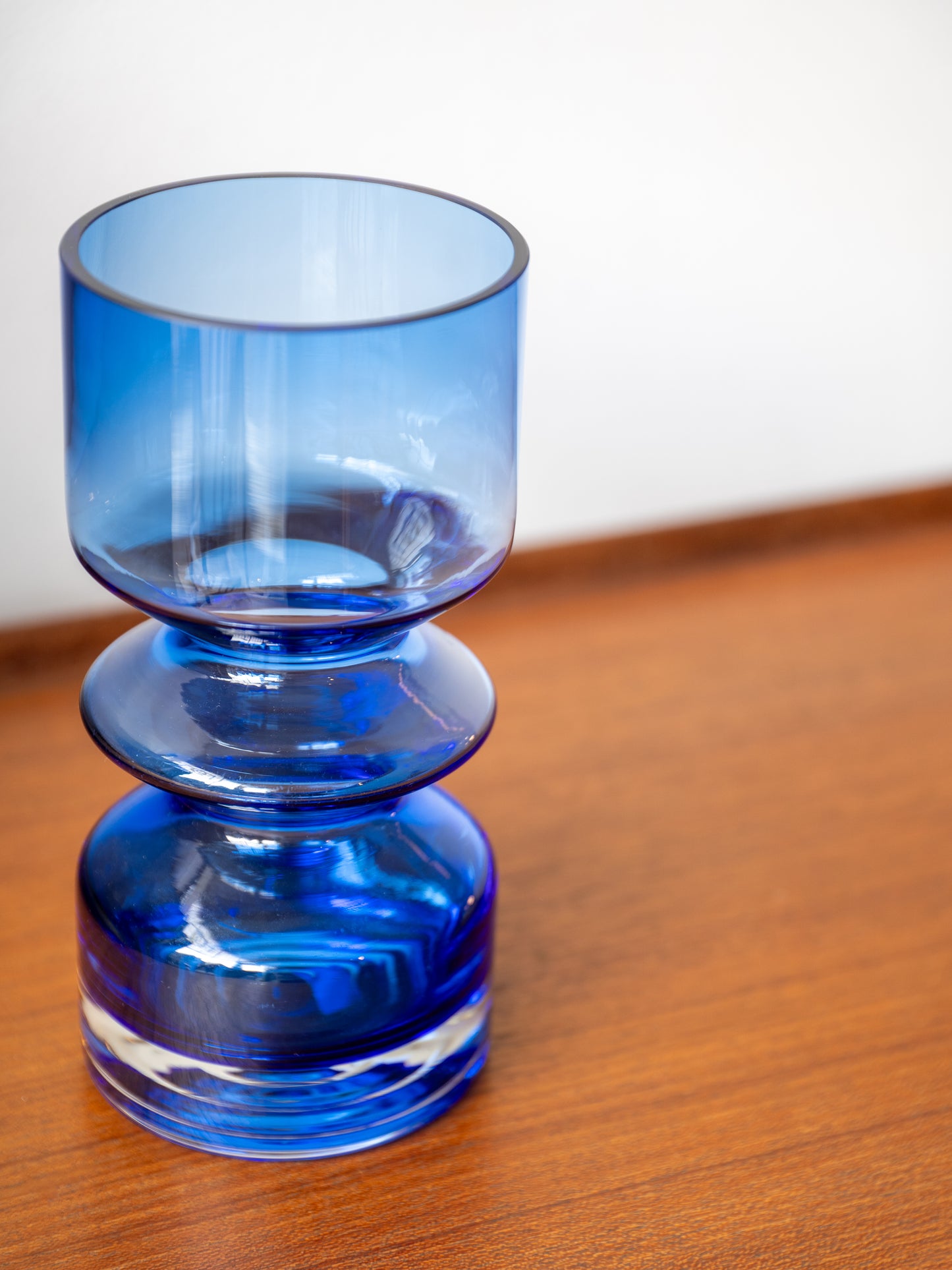 Cobalt ble vase by Tamara Aladin for Riihimäen Lasi (Finand 1960s)