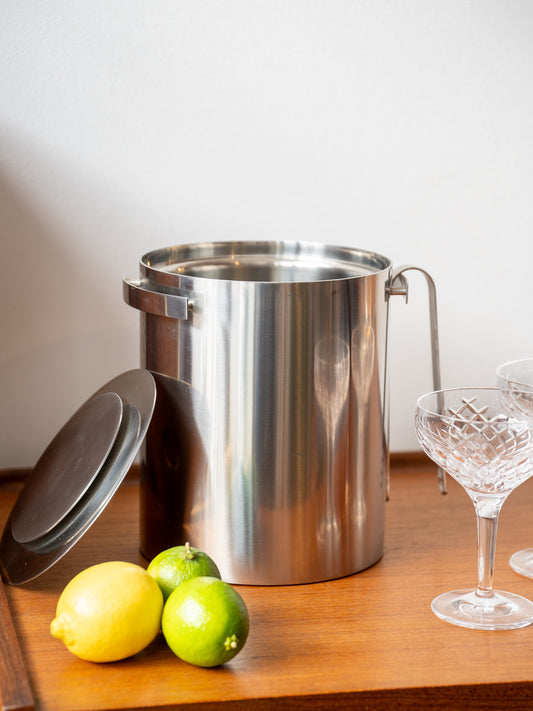 Extra-Large Cylinda-Line champagne cooler/Ice Bucket (with Tongs in box) by  Arne Jacobsen for Stelton (1960s) Denmark