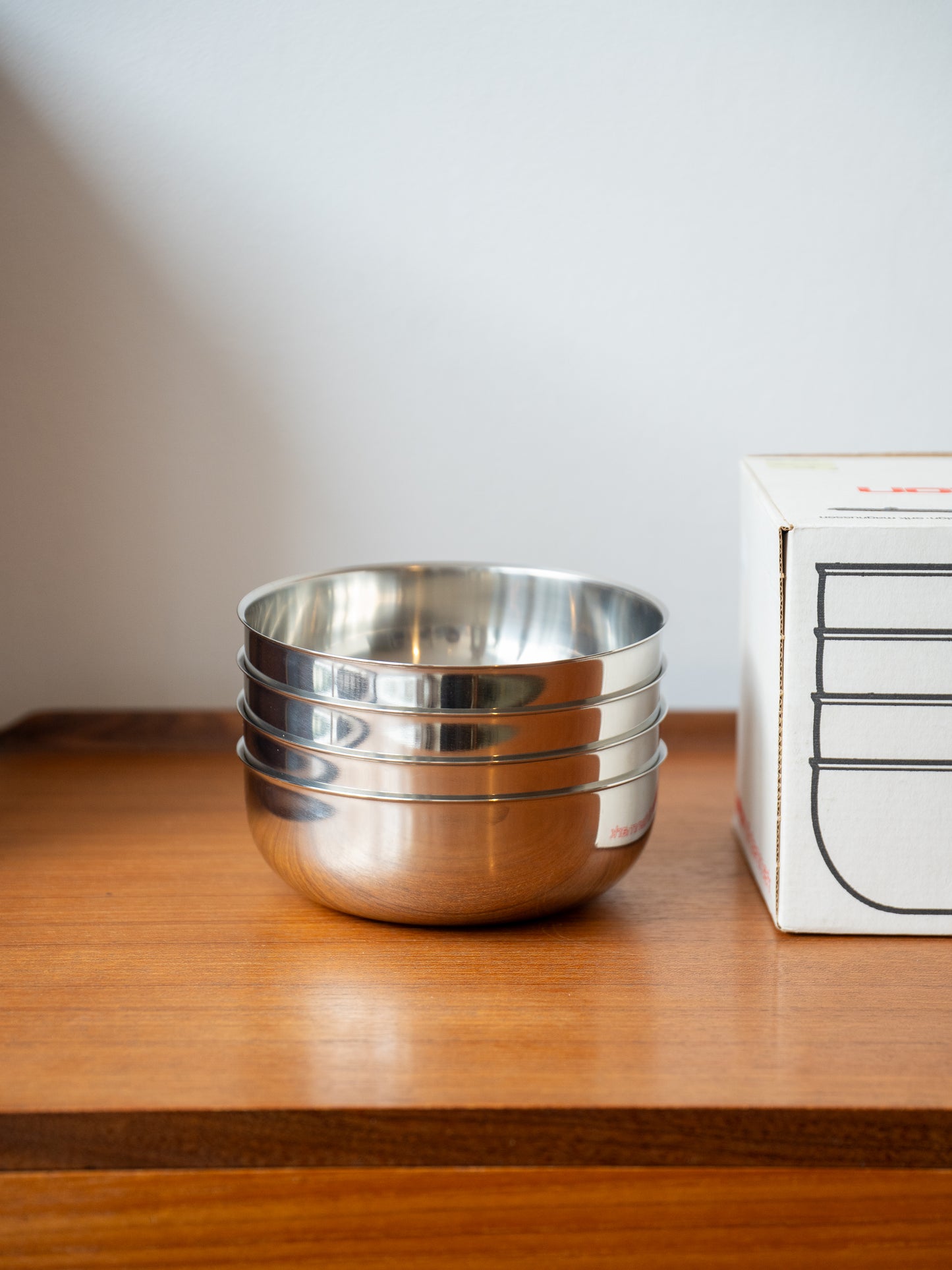 Set of 4 Stainless Steel Bowls in original box by Erik Magussen for Stelton (1960s)
