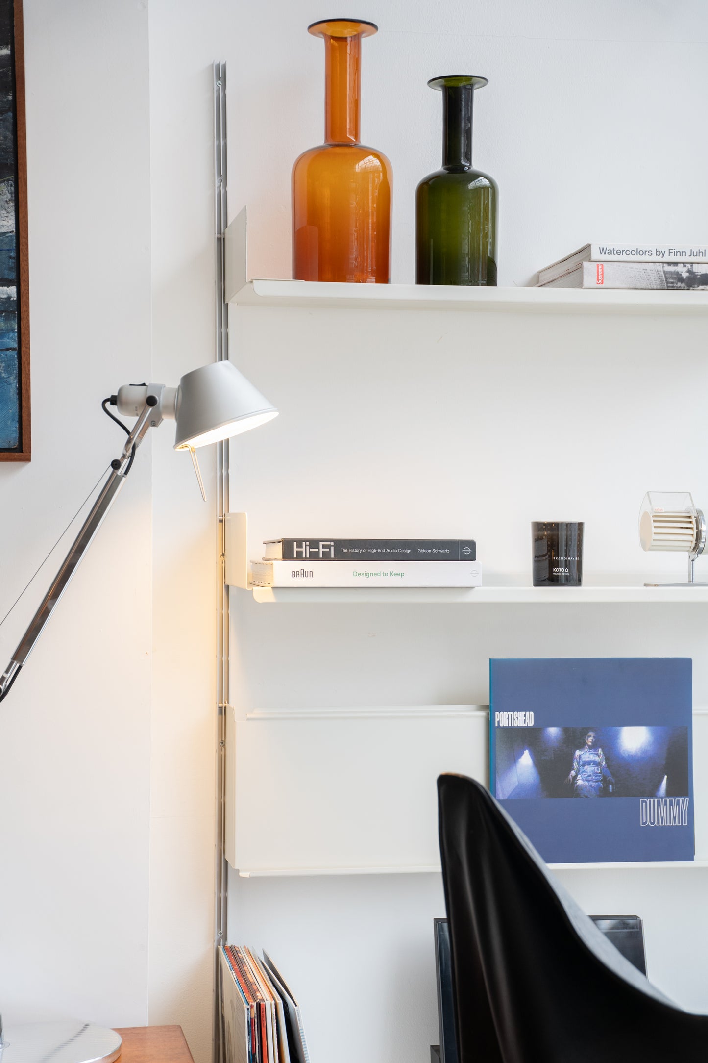 Vintage Dieter Rams (b.1932) Vitsoe '606 Universal' Modular Shelving System