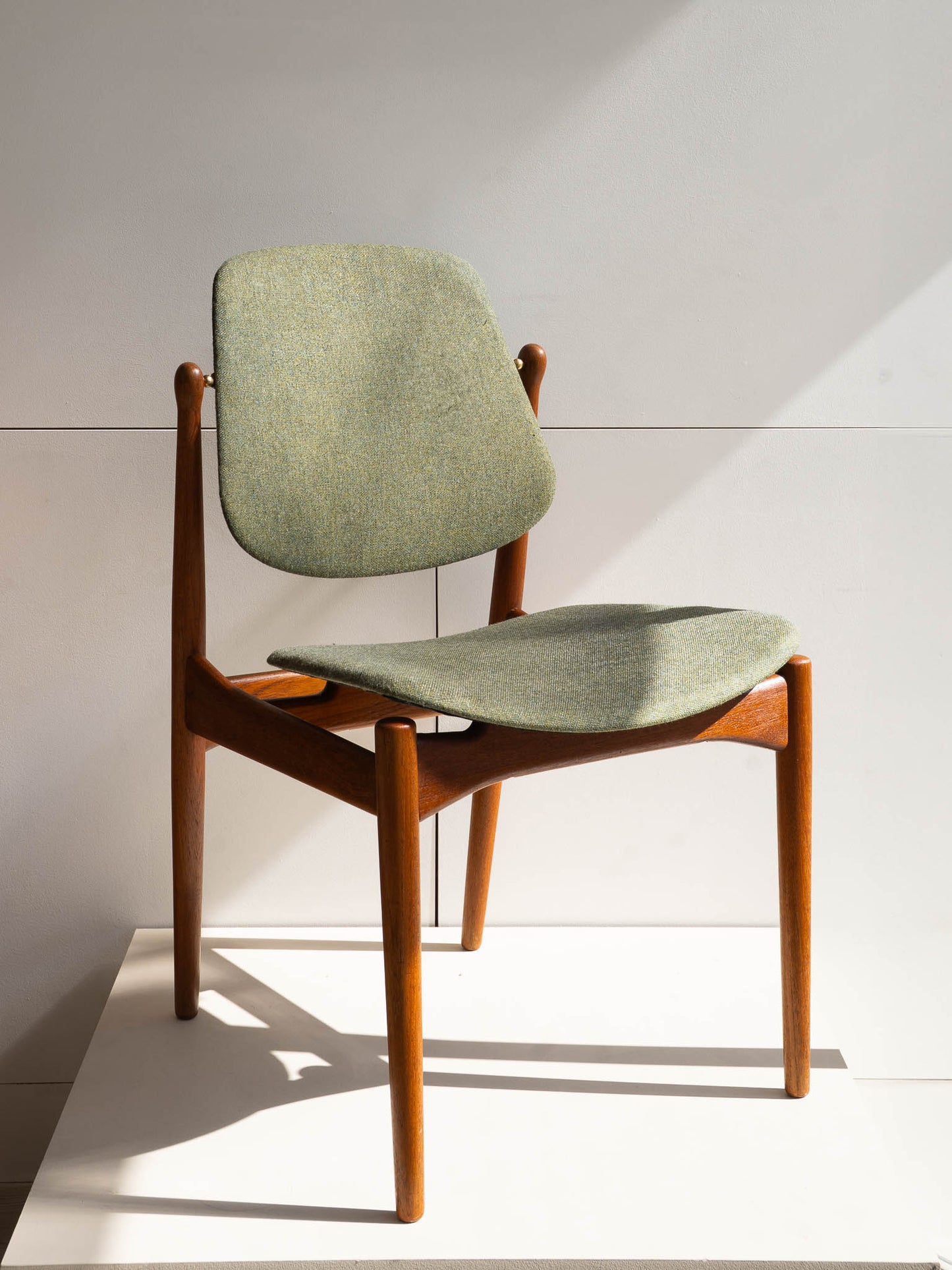 Model FD 183 Chair by Arne Vodder for France & Daverkosen, (1960s) Denmark (2 Available)