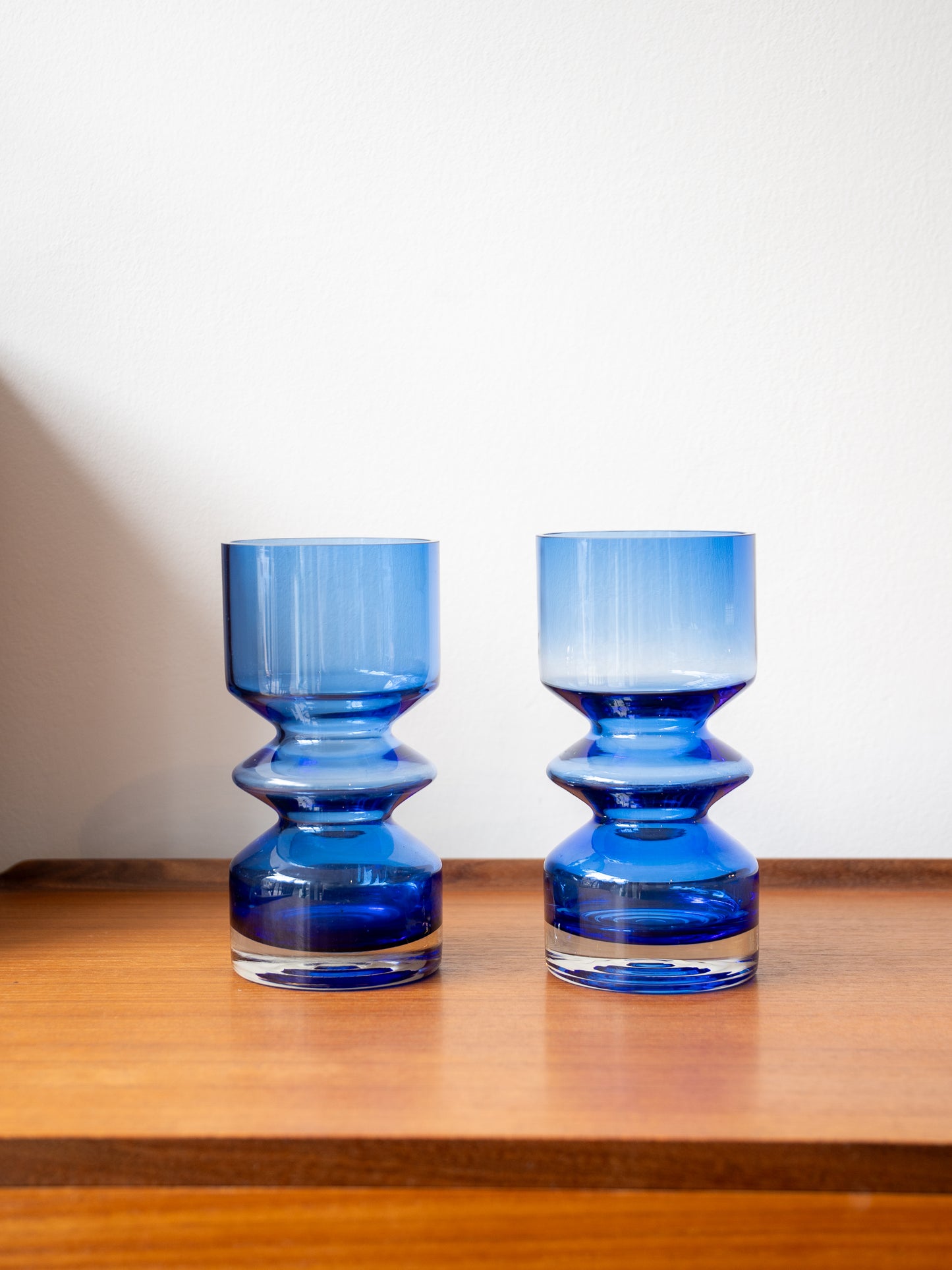 Cobalt ble vase by Tamara Aladin for Riihimäen Lasi (Finand 1960s)