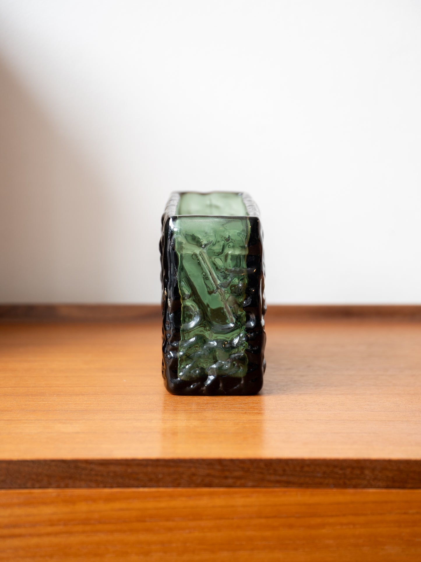 'Brutalist' Slab Vase  by Göte Augustsson (Swedish 1917-2004) for Ruda Glasbruk (1960's/70s)