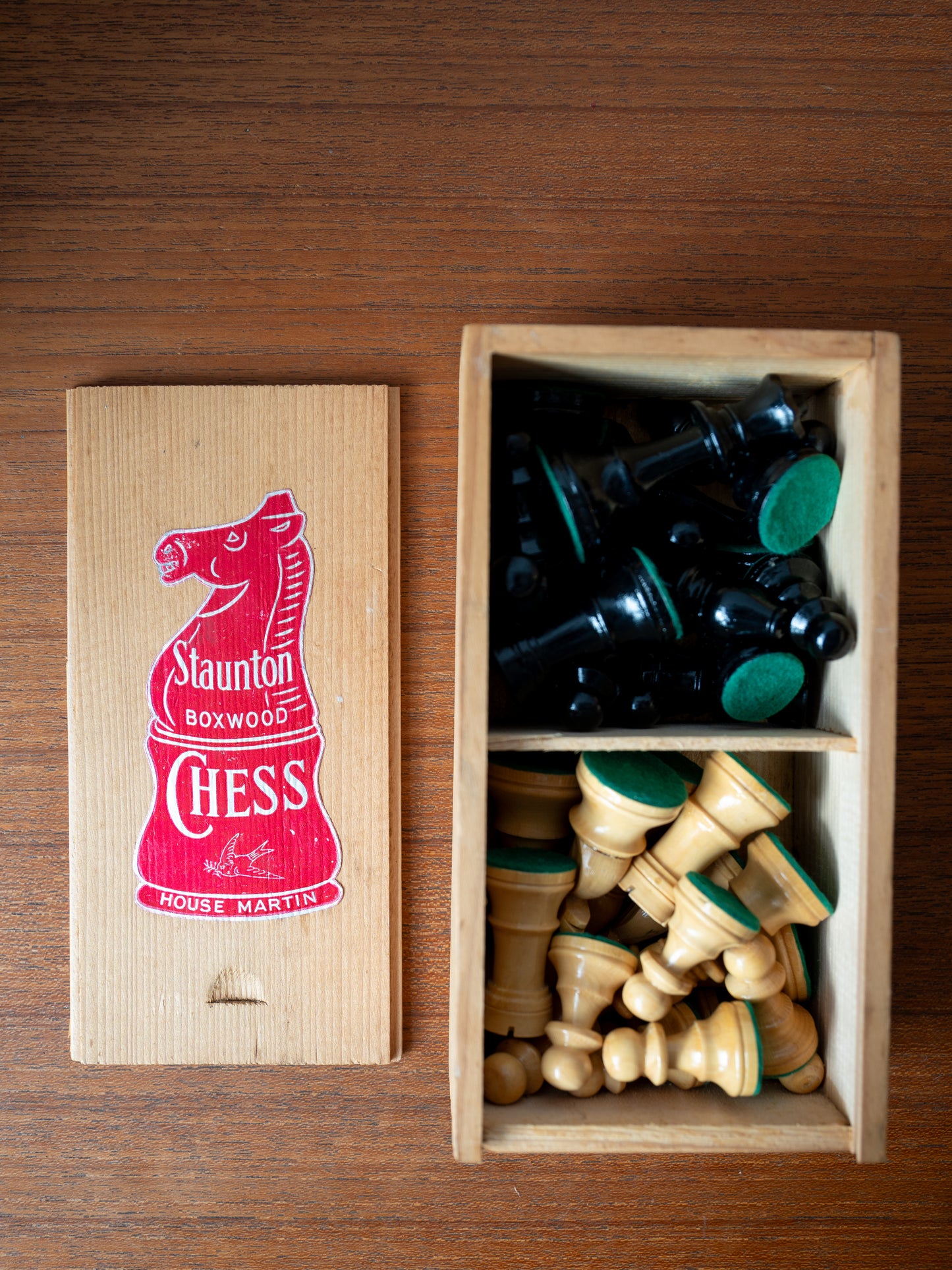 Boxwood and Ebony, Staunton Box Chess Set (1960s) UK