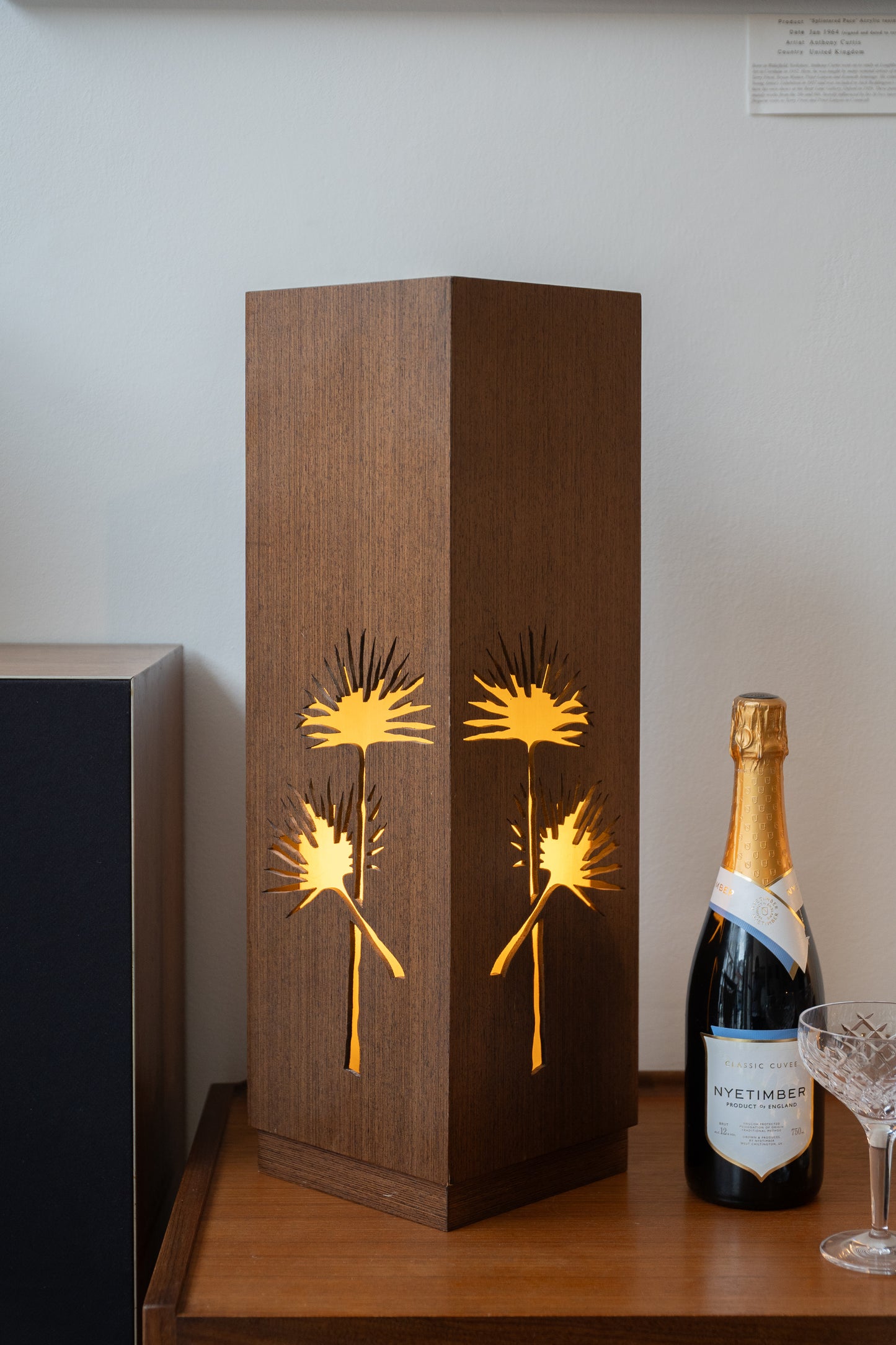 Vintage Japanese-Inspired “Chrysanthemum” Table Lamp (1980s)