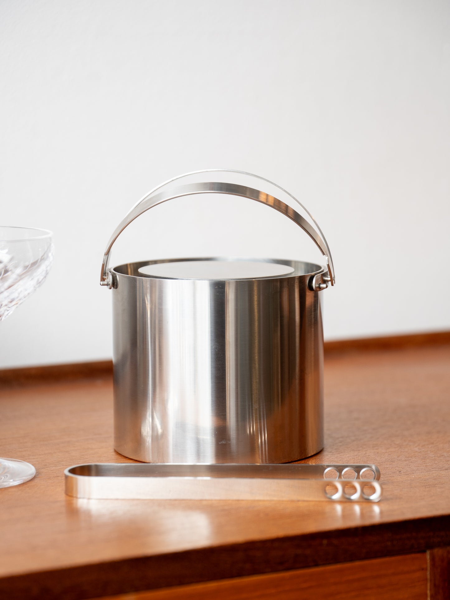 Cylinda-Line Ice Bucket (with Original Tongs in Packaging) by Arne Jacobsen for Stelton (1960s) Denmark
