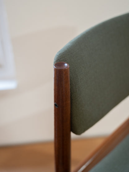 Set of 4 Model 197 Dining Chairs by Finn Juhl for France & Son, (1960s) Denmark
