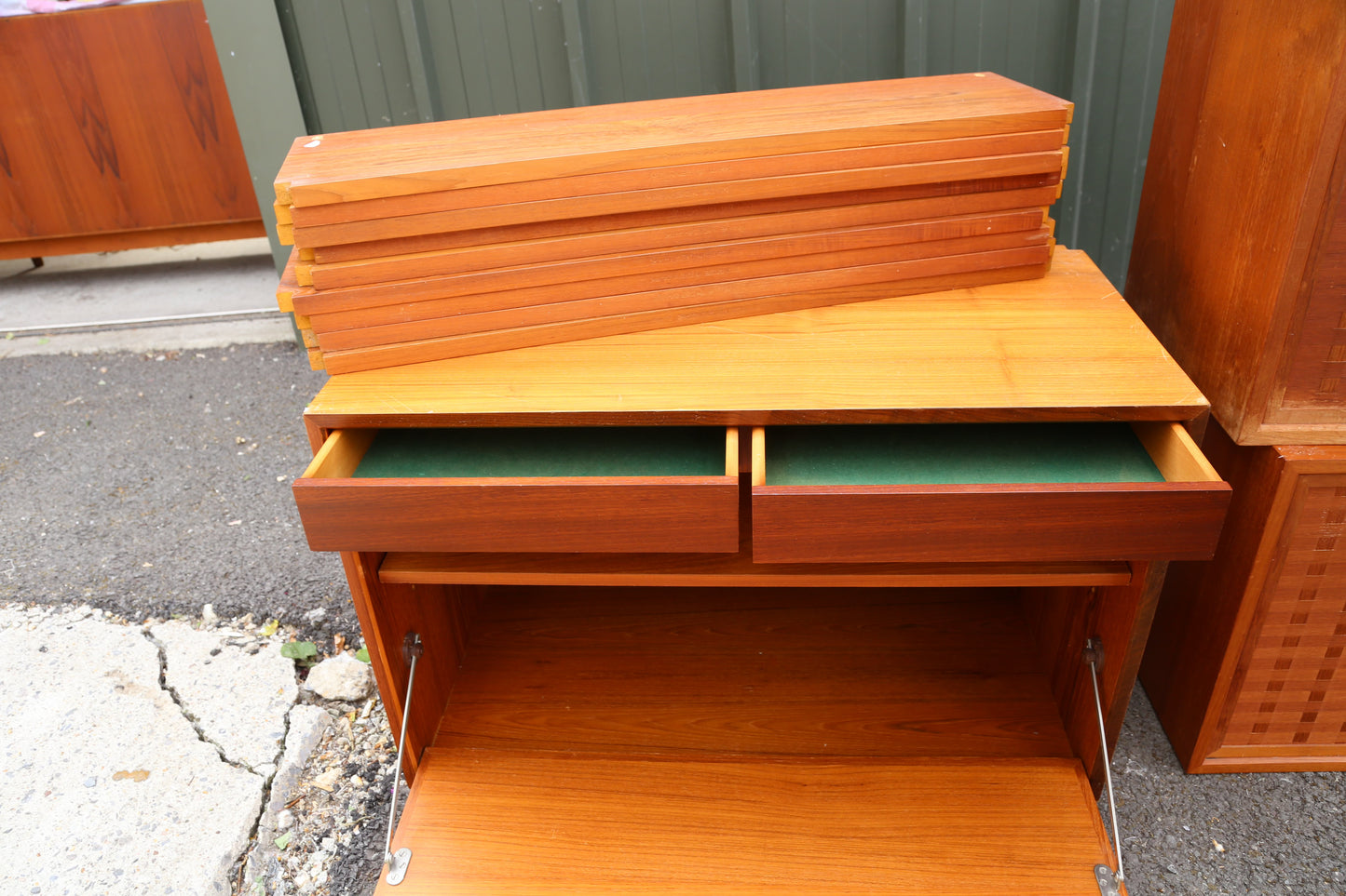Poul Cadovious Large Teak Royal System (Denamrk) 1960s