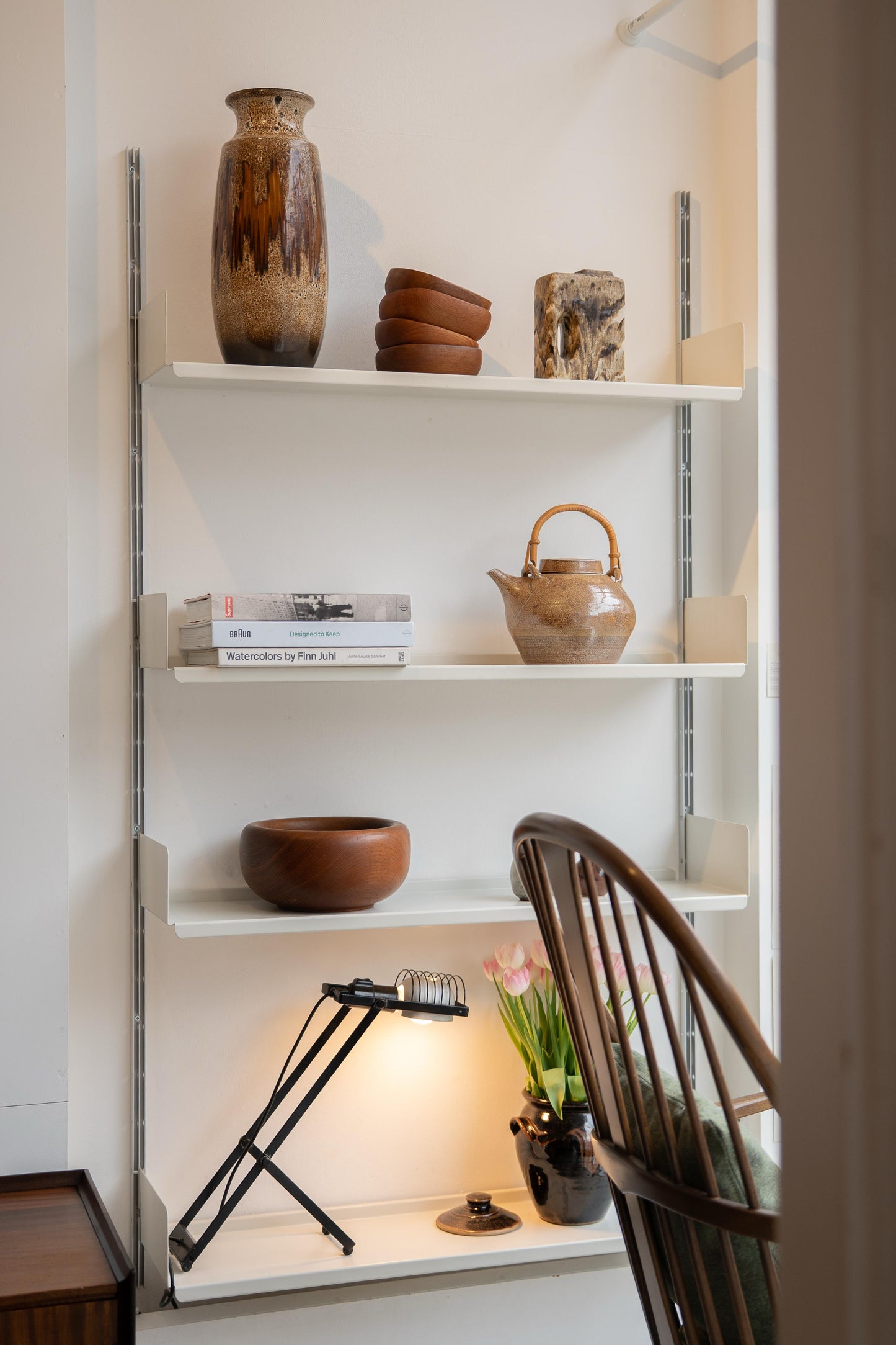 Vintage Dieter Rams (b.1932) Vitsoe '606 Universal' Modular Shelving System