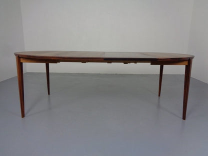 Brazilian Rosewood Extending Table by Henry Rosengren Hansen for Brande Møbelindustri, (1960s) Denmark