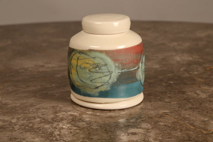 Studio Pottery pot with lid by Ashley Howard