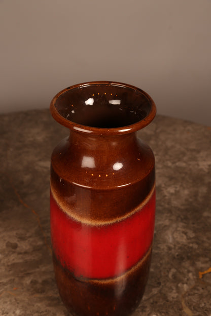 A Scheurich West German Fat Lava floor vase (1960s)