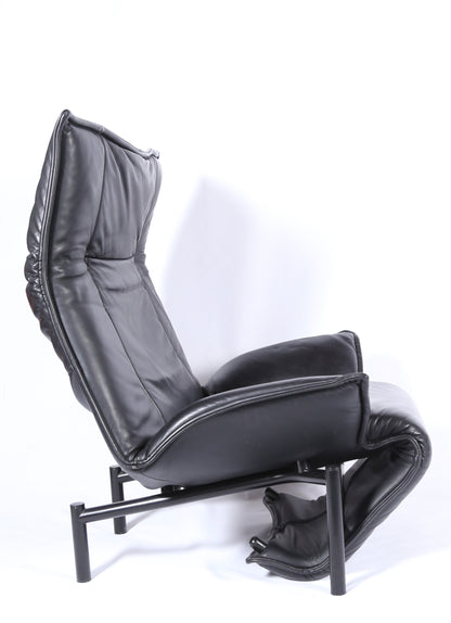 Veranda recliner by Vico Magistretti for Cassina (1980s) Italy - 2 available