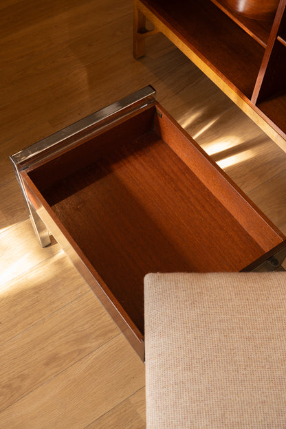 Chippy Heath Furniture Ltd, High Wycombe Telephone Seat &amp; Table Circa 1970s,