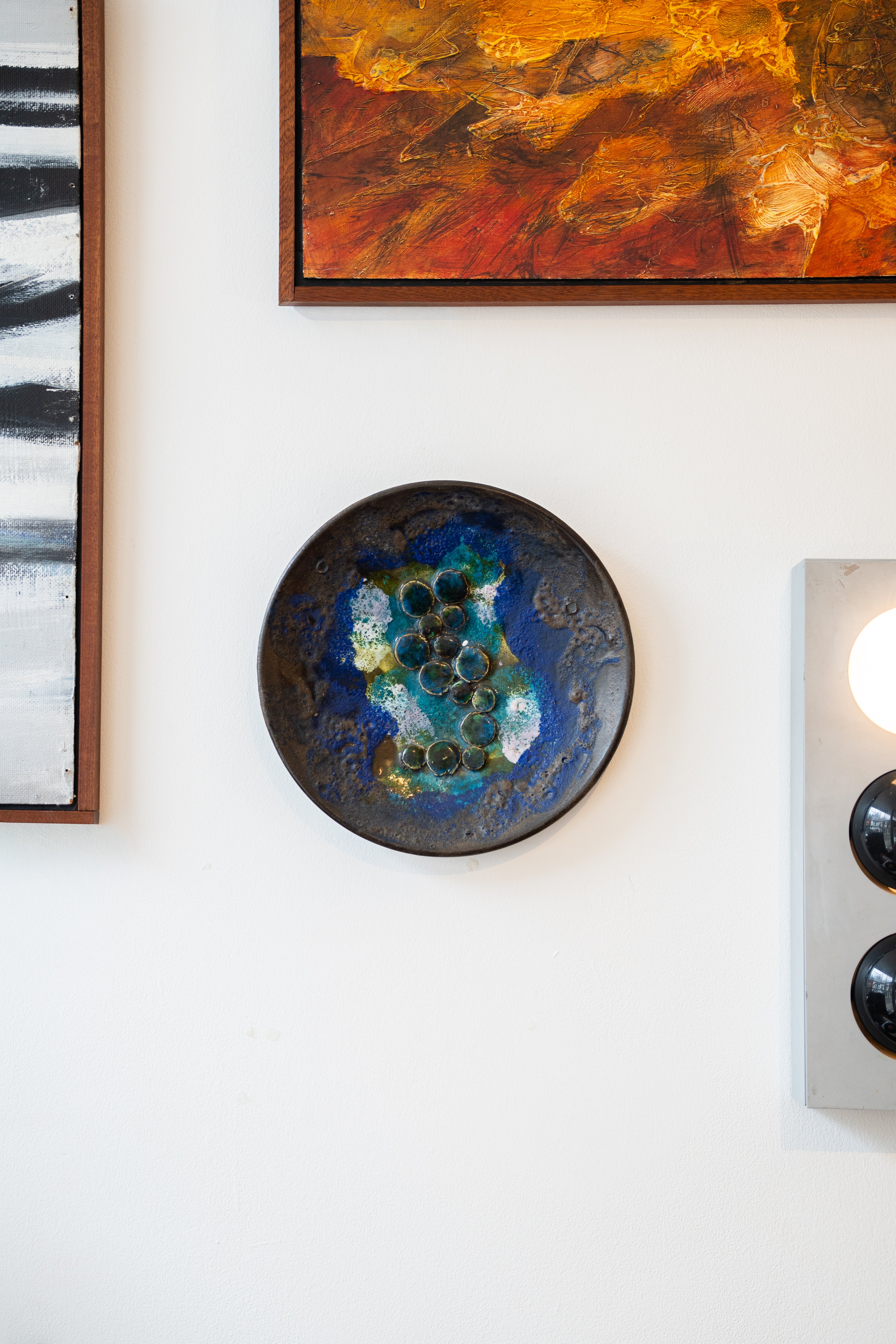 ヴラスティスラヴ・ホフマンの灰皿 チェコ・キュビズムのデザイン Ruscha Keramic Fat Lava Wall Plate, West German (1960s) – a fold